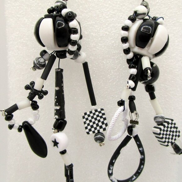 Jewelry:Earrings - Picture 1 of 2